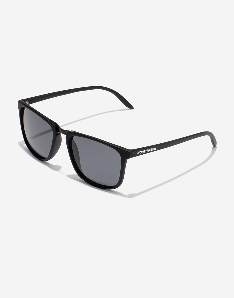 Hawkers SHELTER ALL BLACK POLARIZED w640